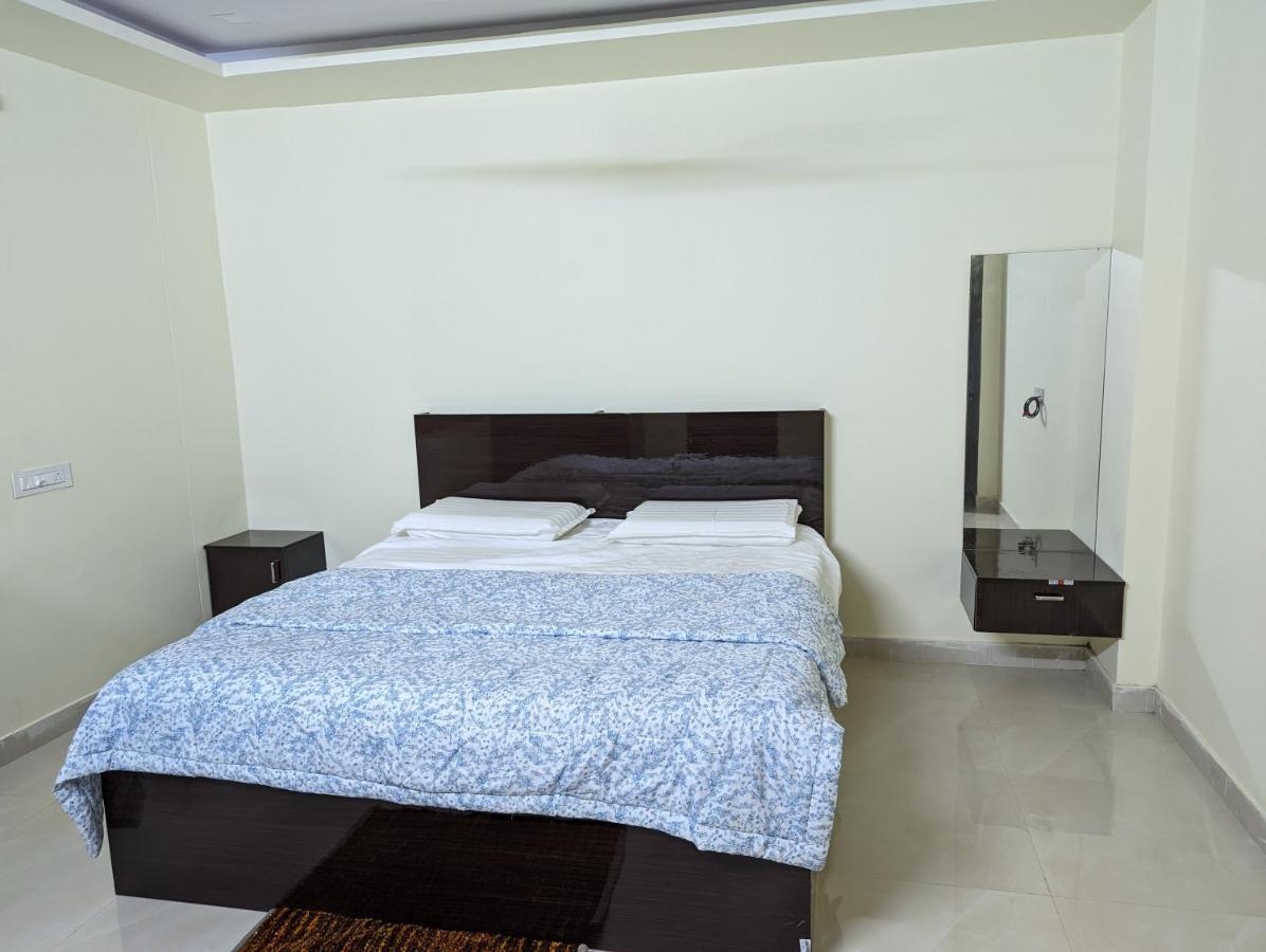 Apartamento Ramya Grand Visakhapatnam Exterior foto