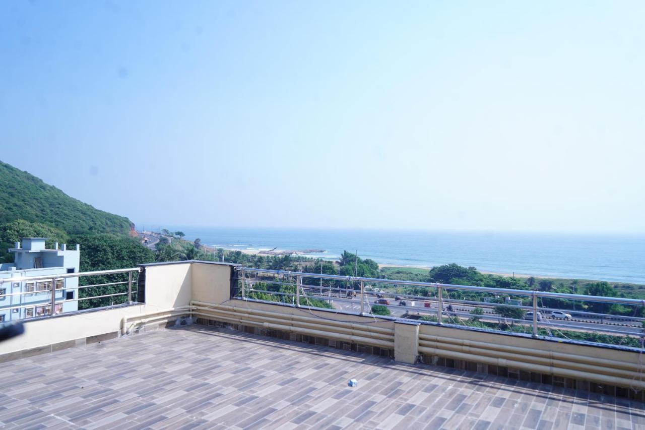 Apartamento Ramya Grand Visakhapatnam Exterior foto