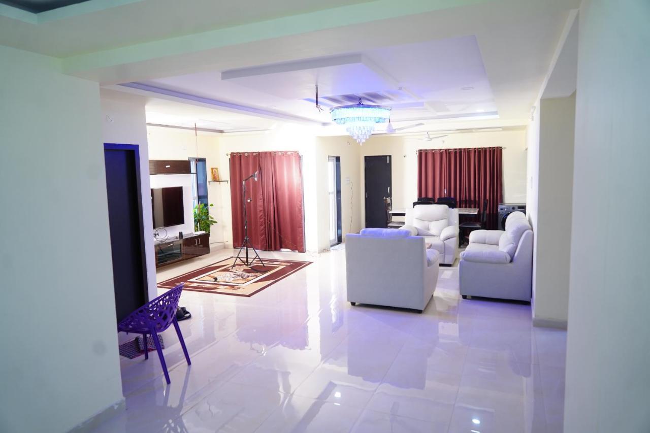 Apartamento Ramya Grand Visakhapatnam Exterior foto